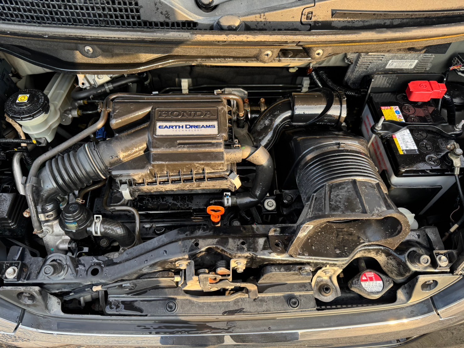 Vehicle image 13