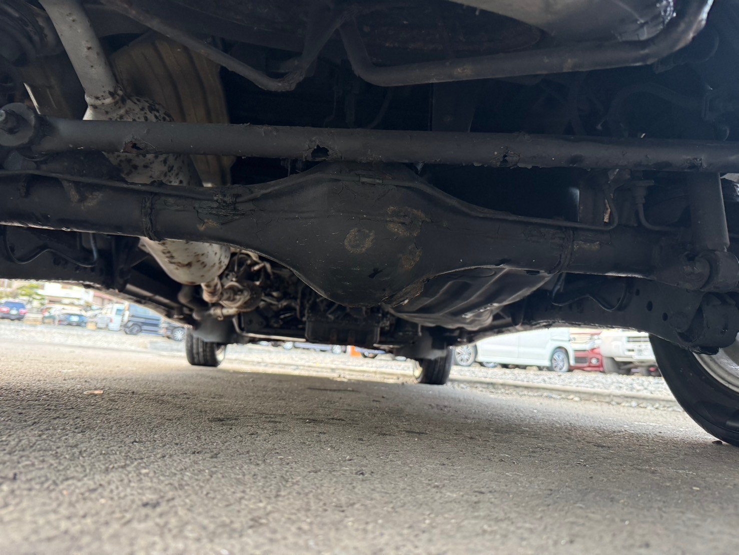 Vehicle image 19