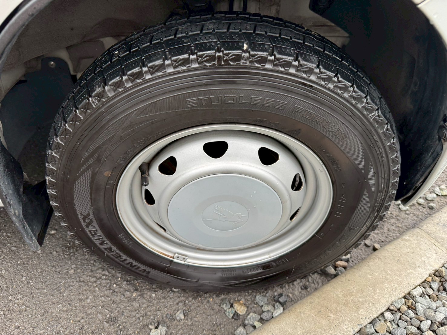 Vehicle image 20