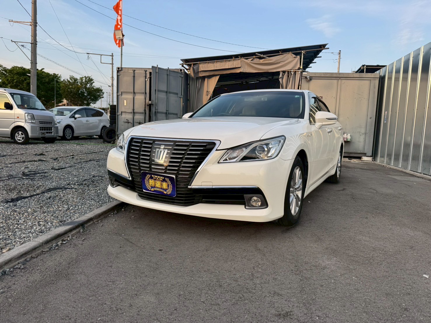 Vehicle image 8